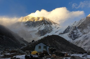 Makalu Base Camp Trek