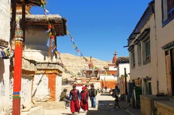 Upper Mustang Tour (Drive In Drive Out)