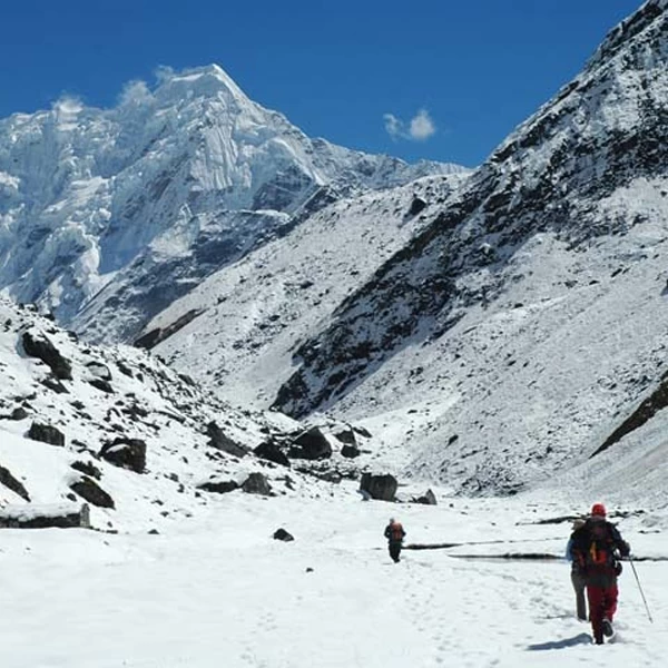 Rolwaling Region Treks