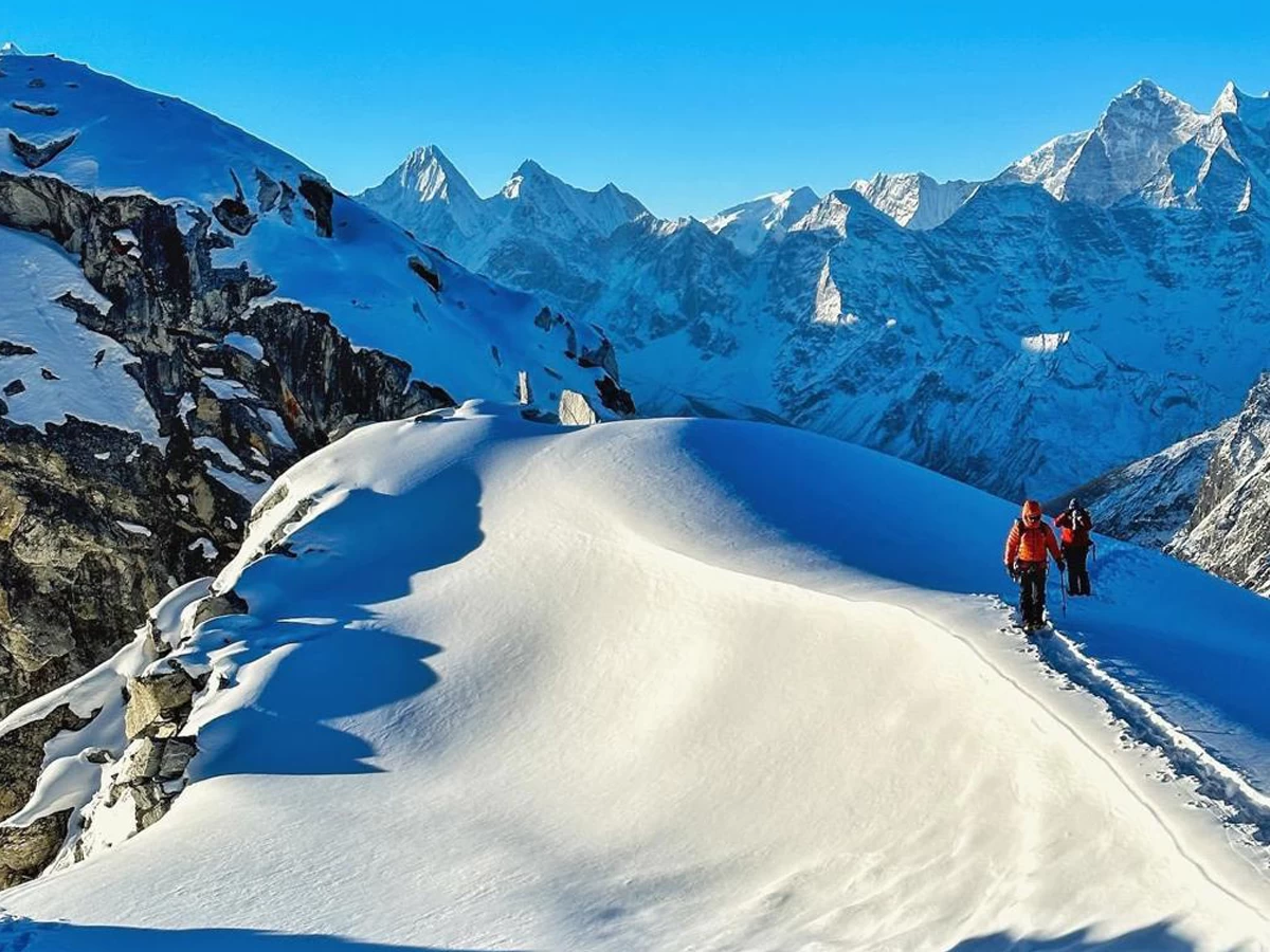 Mera Peak Climbing and Amphu Lapcha Pass