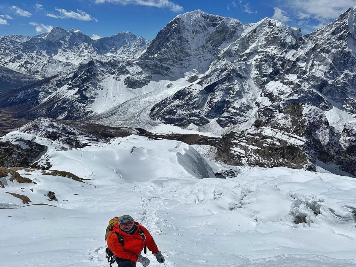 Mera Peak Climbing from Salleri