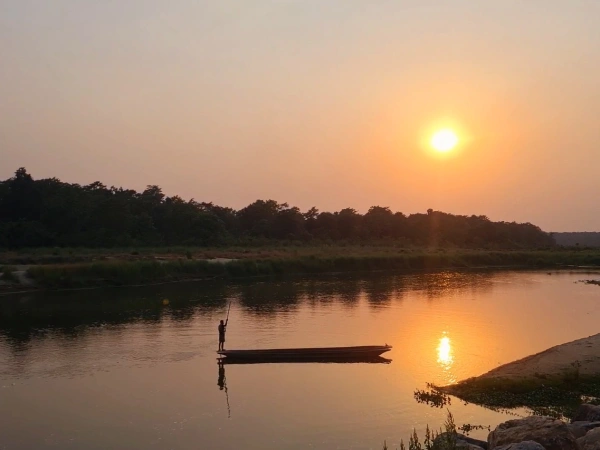 . evening sunset view in rapti river chitwan