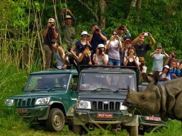 . chitwan jeep safari