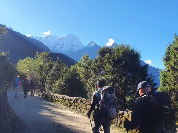 Everest Trekking Luxury
