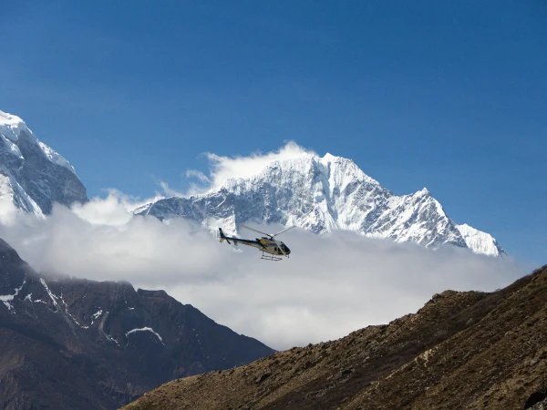 Flying Everest In Heli