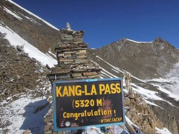 Kang La Pass 1
