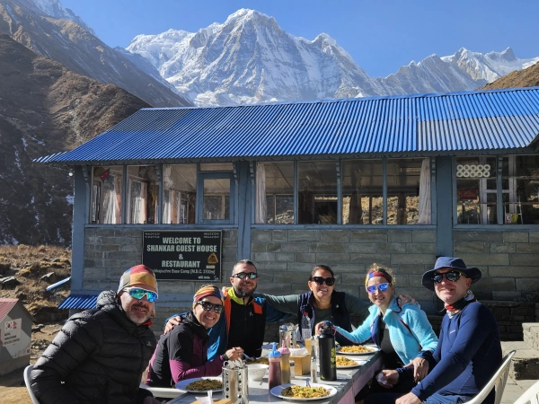 Lunch In Dovan