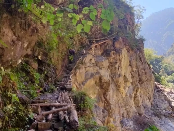 Trails Of Lapchi