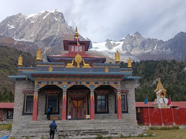 Trekking In Manaslu Circuit
