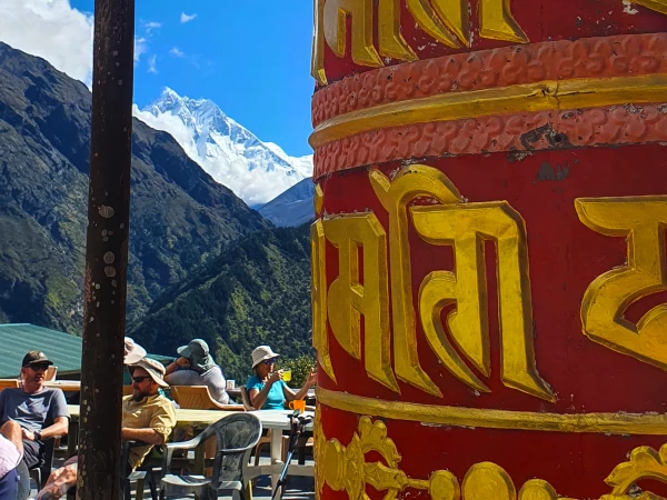 everest-trekking-2