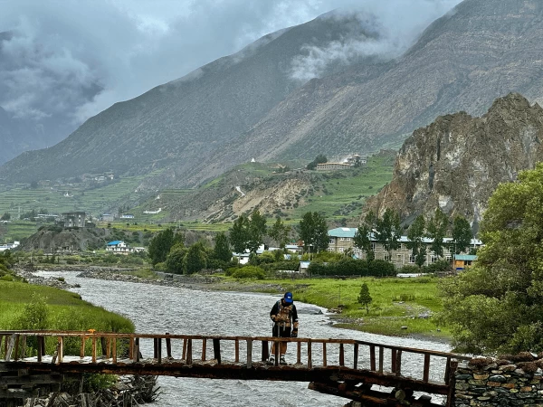 on-the-way-to-manang