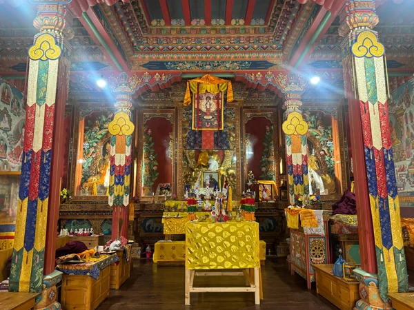 pisang-monastery-2