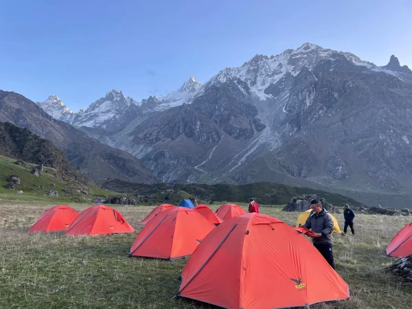 short-annapurna-camping