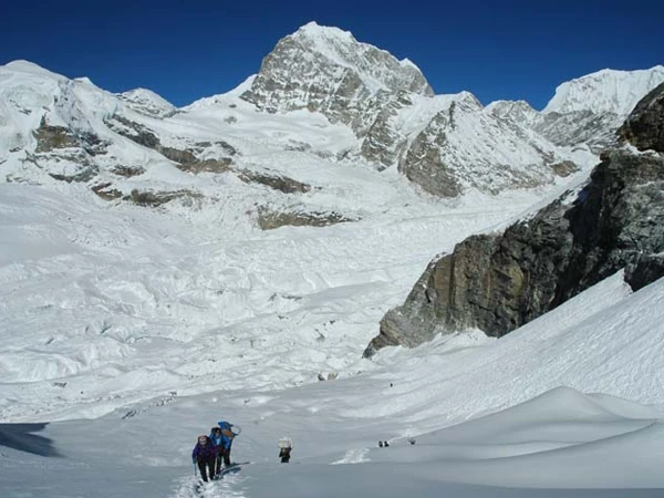 Rolwaling Tashi Lapcha Pass Trek